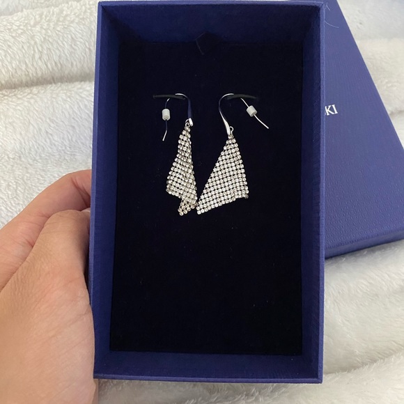 Swarovski Crystal Triangular Drop Earrings- NW